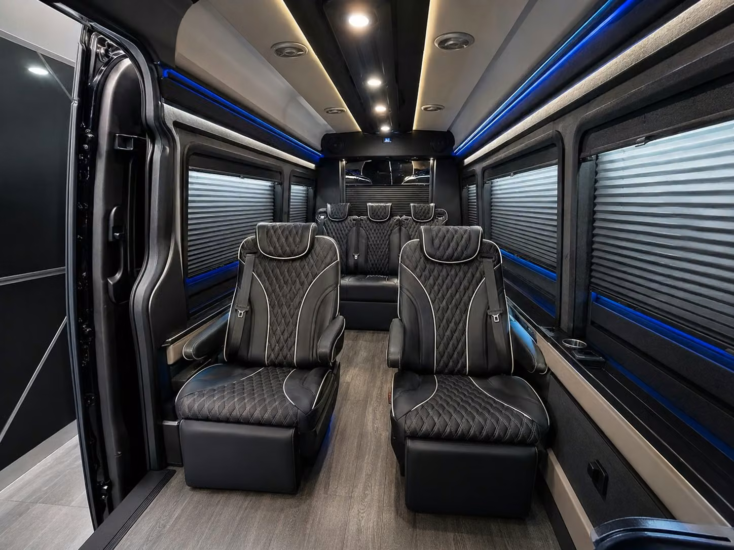 cross state employee shuttles between kansas city ks and kansas city mo
