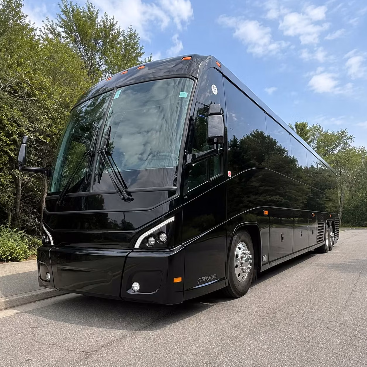 every group transportation service available through charterbusrentalkansascityks com in kansas city
