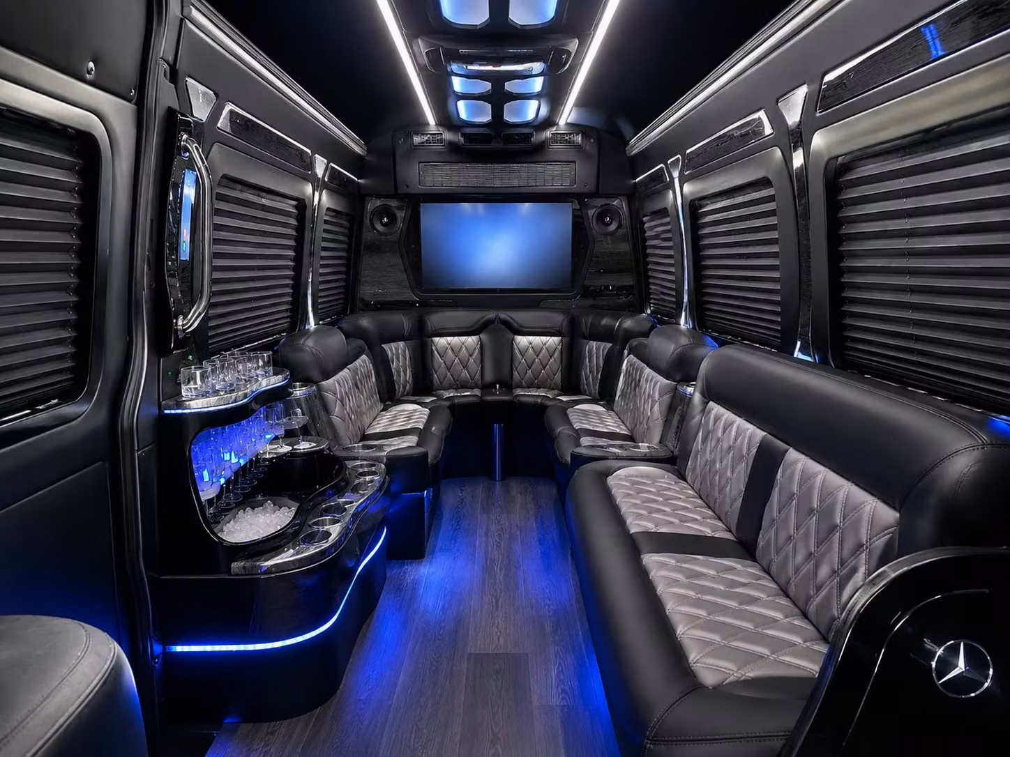 group airport transfers to kansas city international airport made simple
