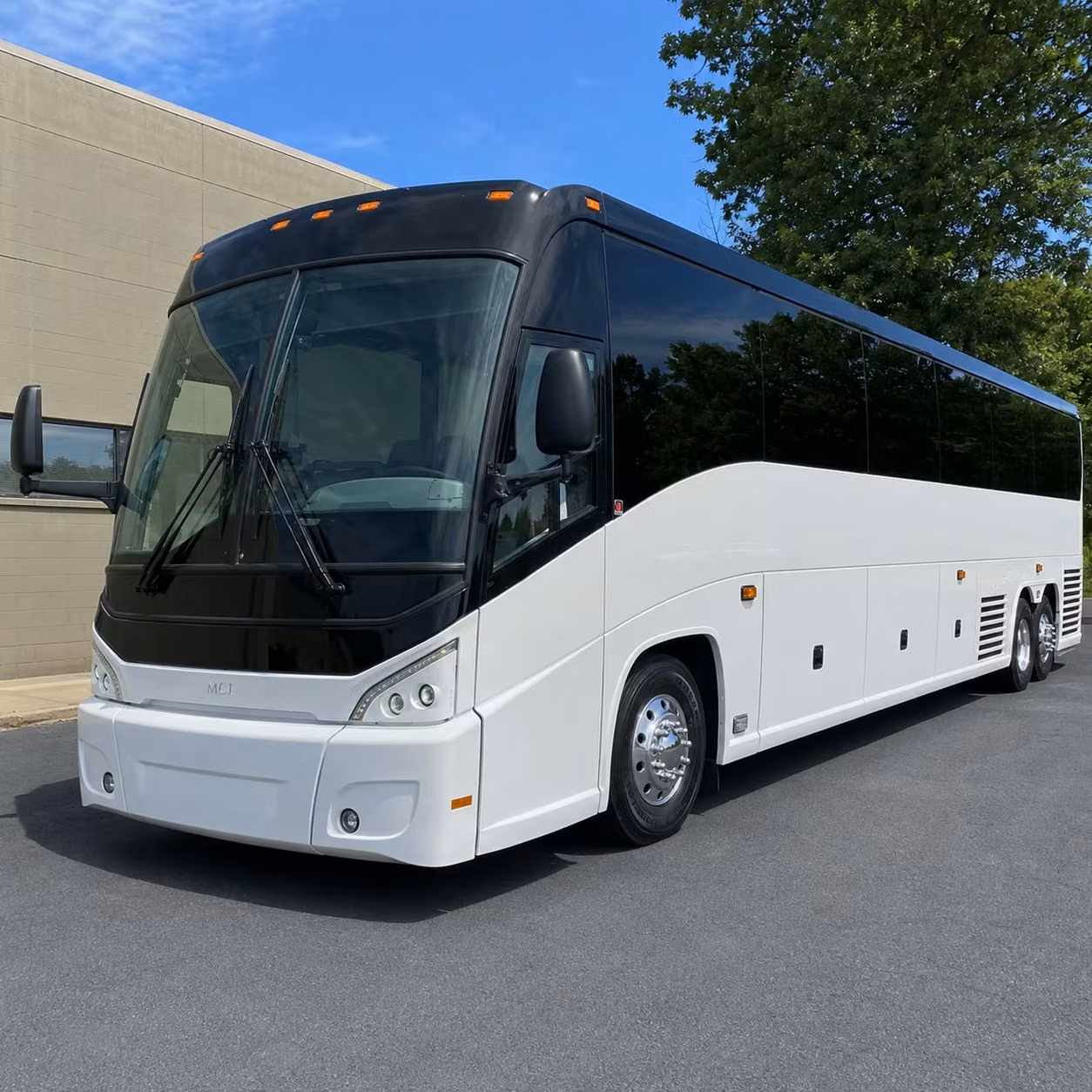 sunday service shuttles for congregations across kansas city ks